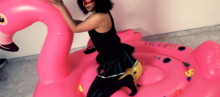 Sarah enjoys my Flamingo - Sit to pop nail to pop