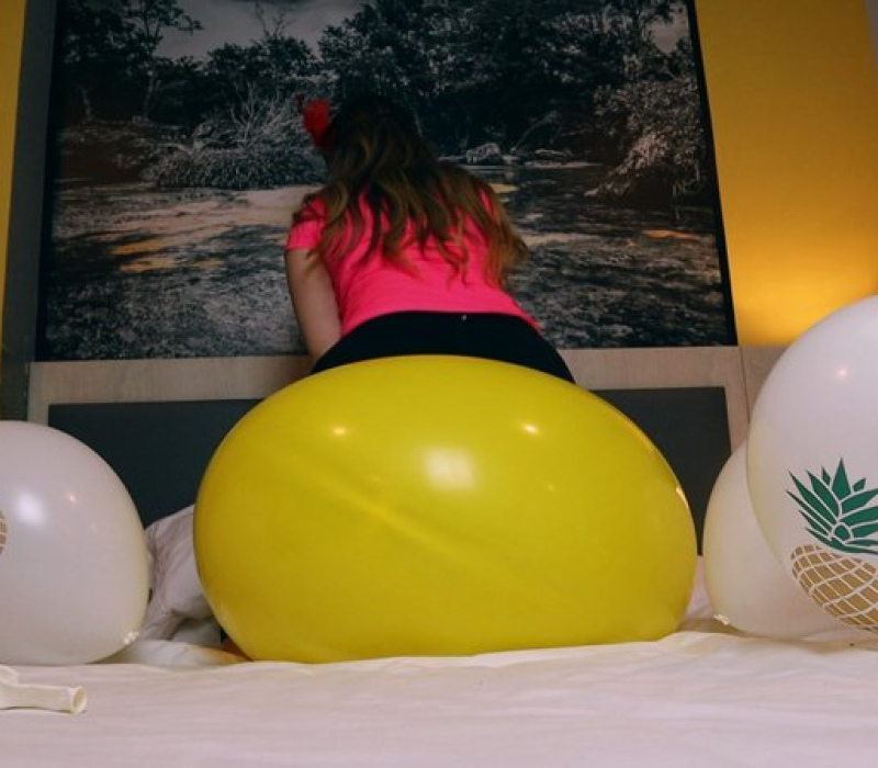 Ashley Pineapple express Balloons