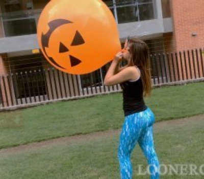 Pumpkin Balloon Blow to pop Halloween special