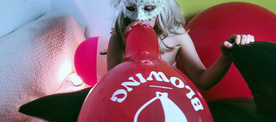 Spectacular Inflatable Orca