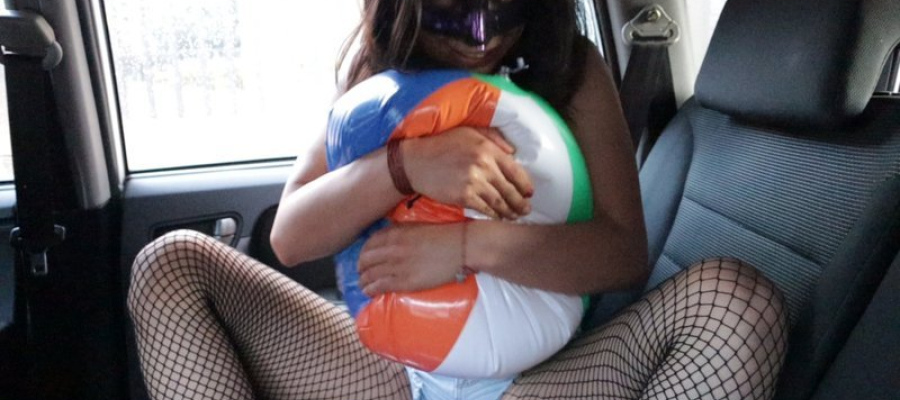 Sarah in shorts private #sittopop #bounce #stomp #deflate #Blow Full.