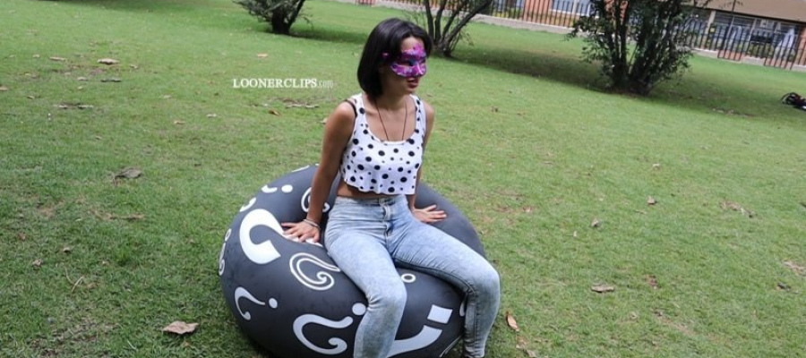 Sarah - My First B2P Turned out into a Sit to pop