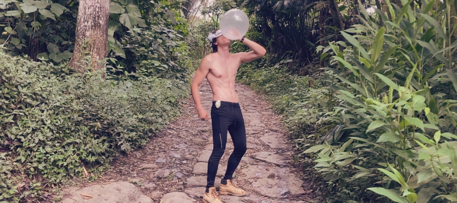 Mr Looner Trips Balloon Adventure #1