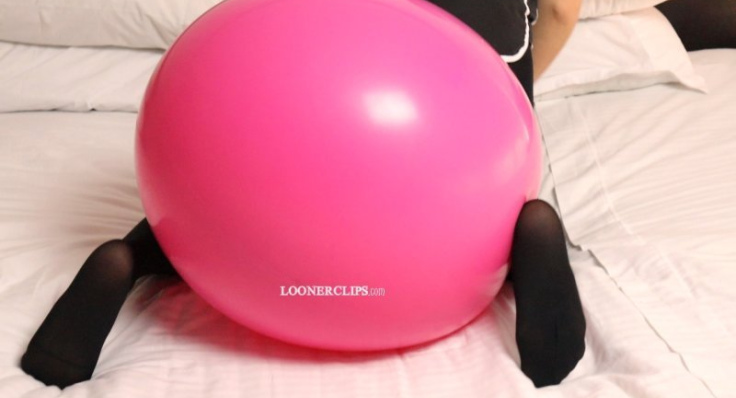 Nikki My first bounce on my bed www.Loonerclips.com